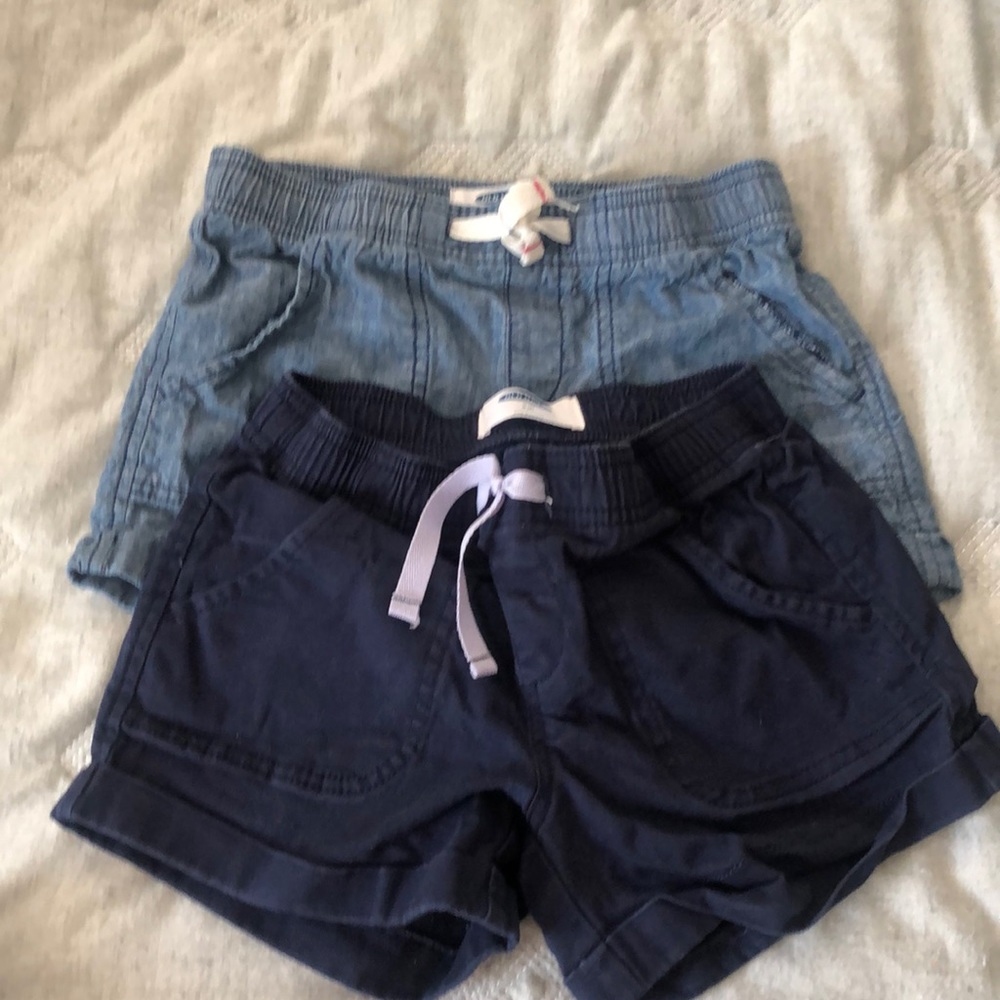 Lot of 2 Old navy shorts